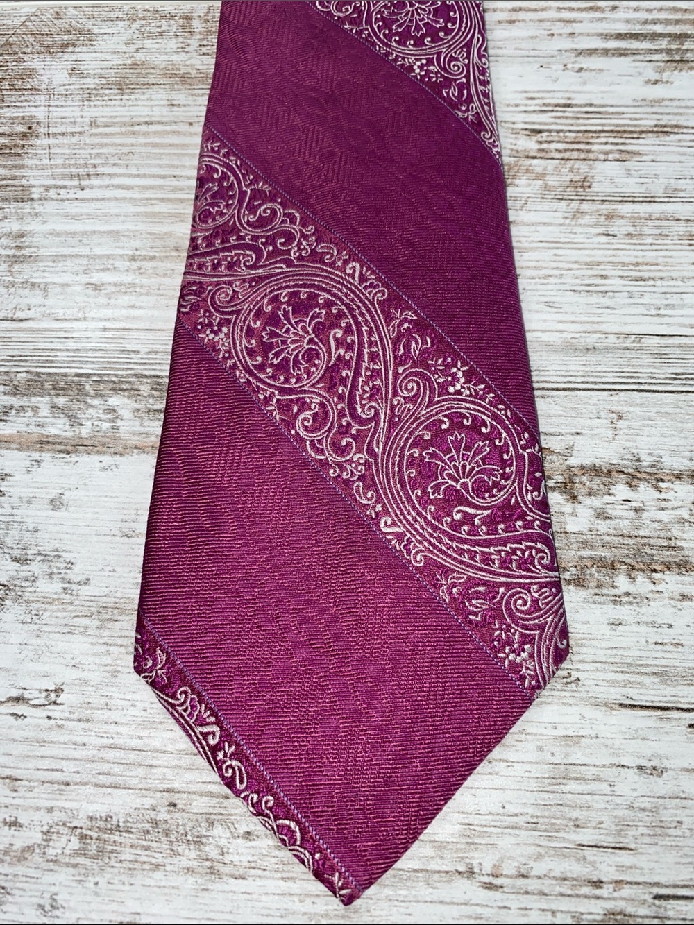 Magenta Paisley Silk Tie 60” Mens Necktie Wedding Formal Italy Paul Fredrick